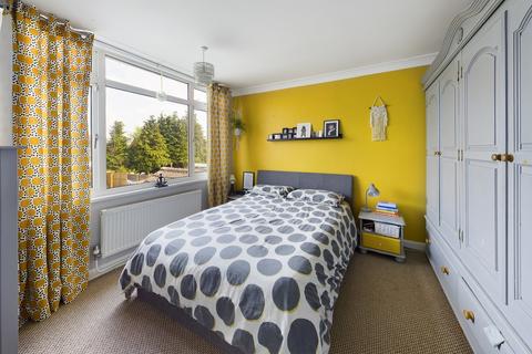 10 Mountbatten Close, Thetford, IP24 2LA