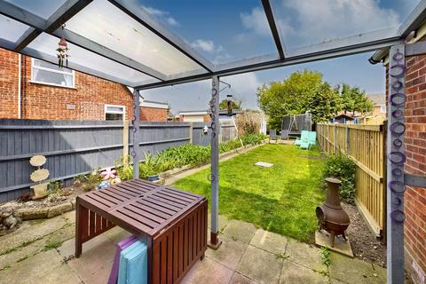 10 Mountbatten Close, Thetford, IP24 2LA