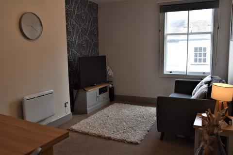 1 bedroom apartment to rent, Abbeygate Street, Bury St. Edmunds