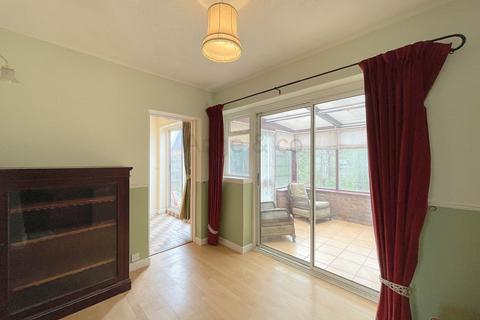 53 Beccles Road, Lowestoft, NR33 8QT