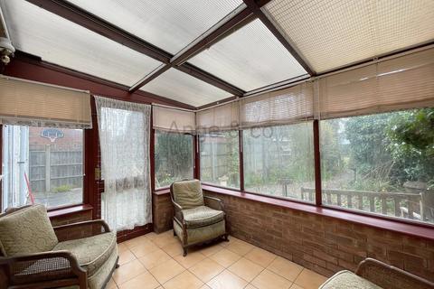 53 Beccles Road, Lowestoft, NR33 8QT