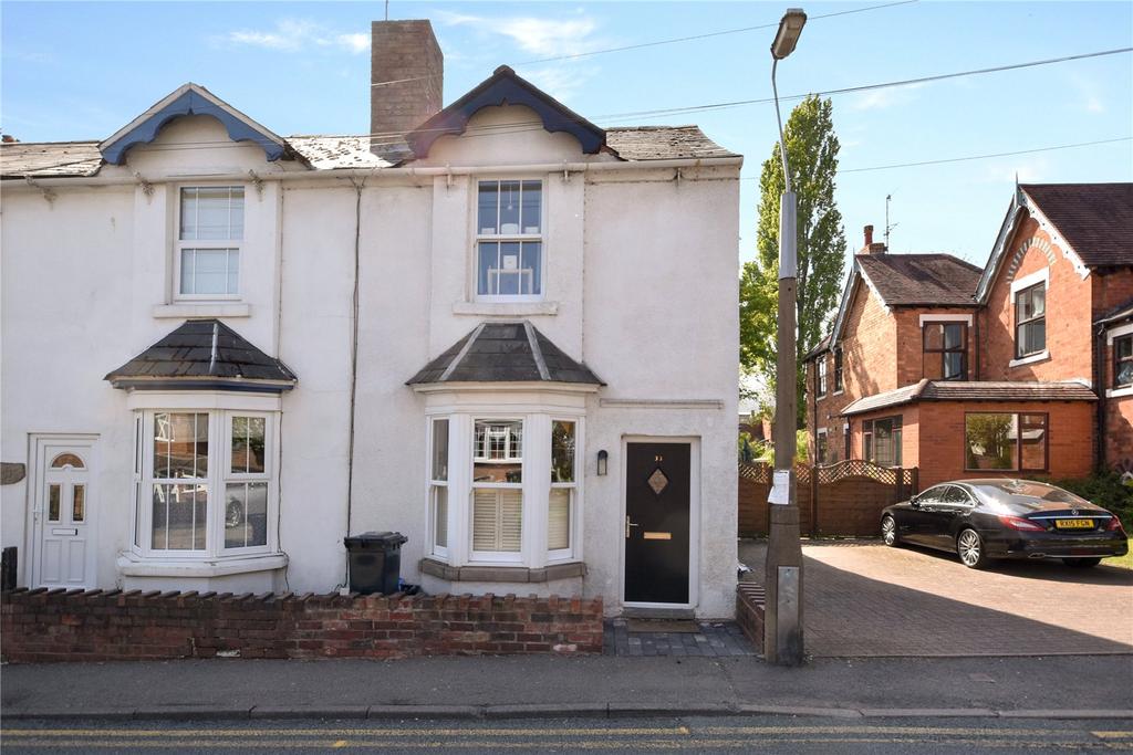 Cobden Street, Stourbridge, West Midlands, DY8 2 bed end of terrace