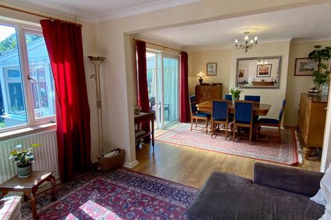 2 Northgates, Wetherby, LS22 6NX
