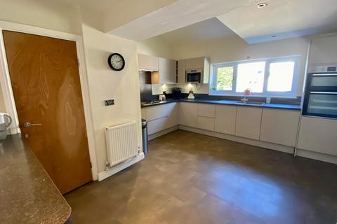 2 Northgates, Wetherby, LS22 6NX