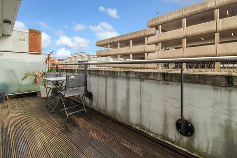 2 bedroom apartment for sale, The Axis, Wollaton Street, Nottingham