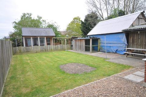 7 Dunelm Crescent, Moorends, Doncaster, DN8 4PT