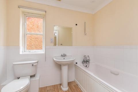 15 Fryers Close, Kings Worthy, Winchester, SO23 7LP