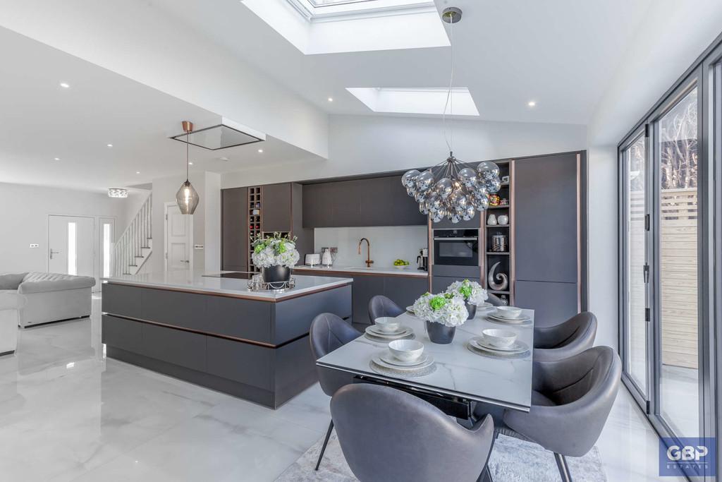 Parkside Avenue Romford 6 bed semi-detached house - £900,000