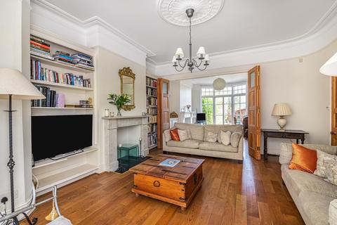 52 Collingwood Avenue, London, N10 3ED