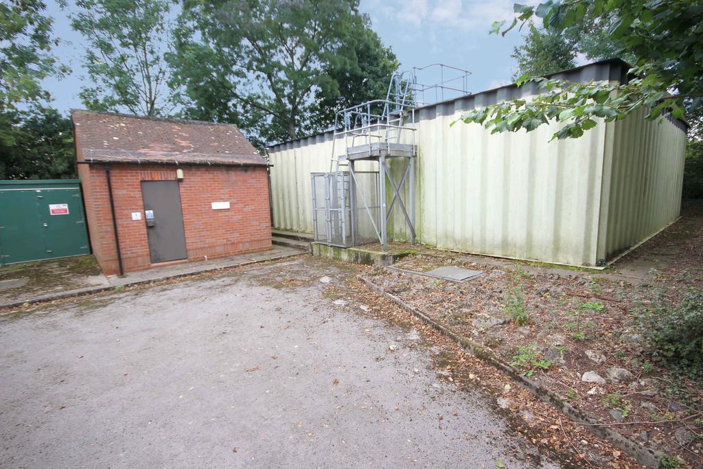 Aspley heath -1 jpg
