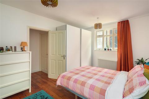 Flat A, 45 Chatsworth Road, London, E5 0LH