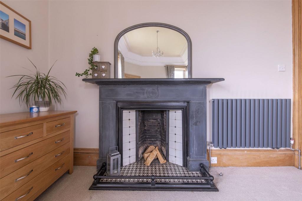 Bed 2 Fireplace