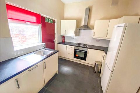 4 bedroom terraced house to rent, Parkside Road, Fallowfield, Manchester, M14