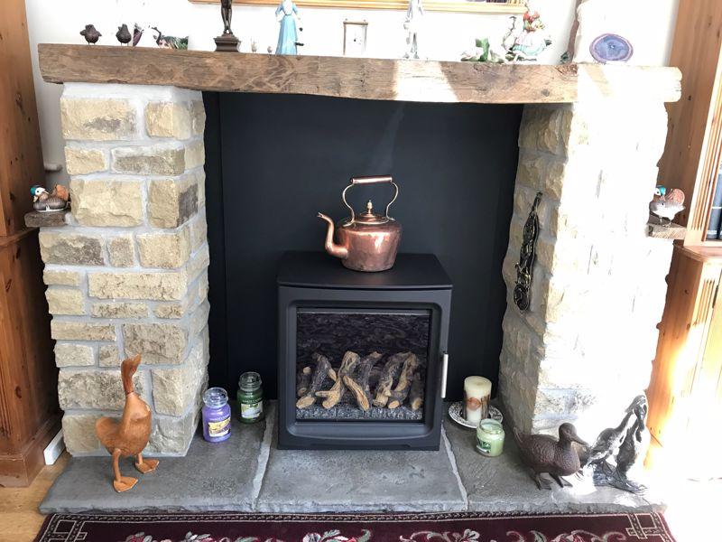 Photo 19