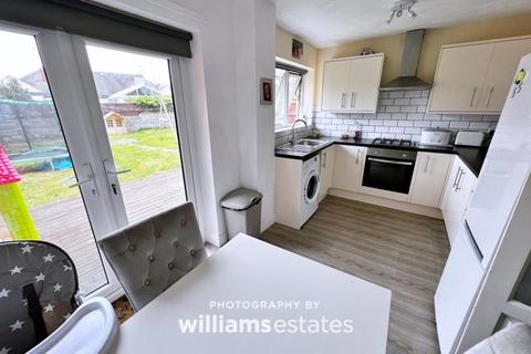 15 Ceg Y Ffordd, Prestatyn, LL19 7YD