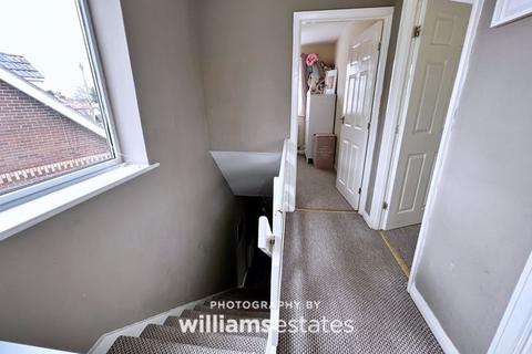 15 Ceg Y Ffordd, Prestatyn, LL19 7YD