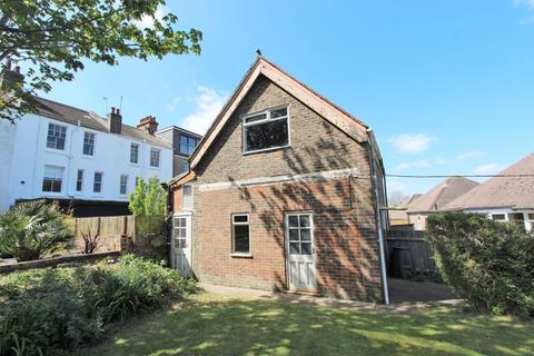 7 Beacon Close, Brighton, BN1 6JN