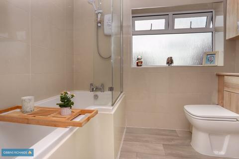 21 Blackdown Road, Taunton, TA2 8EY