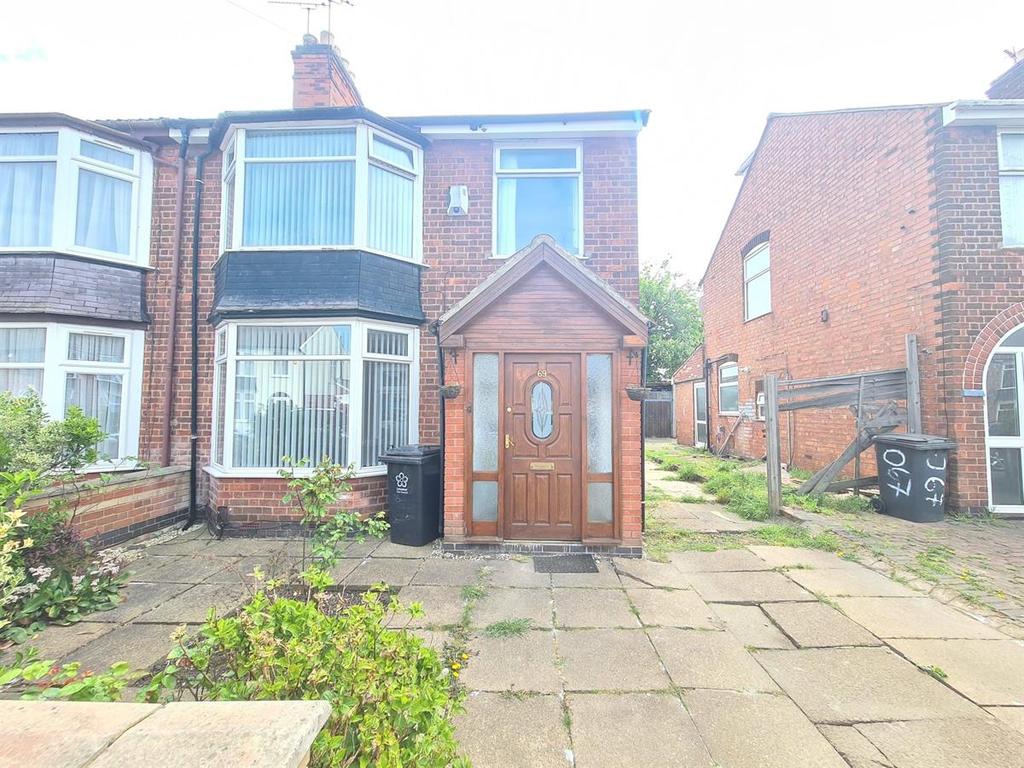 Copdale Road, Leicester 3 bed semidetached house £950 pcm (£219 pw)