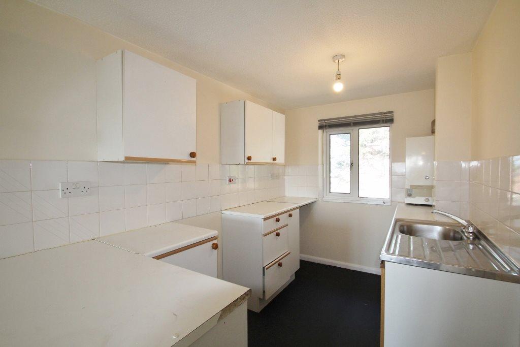 Greenhill Court, Tuffley, Gloucester 1 bed flat £550 pcm (£127 pw)