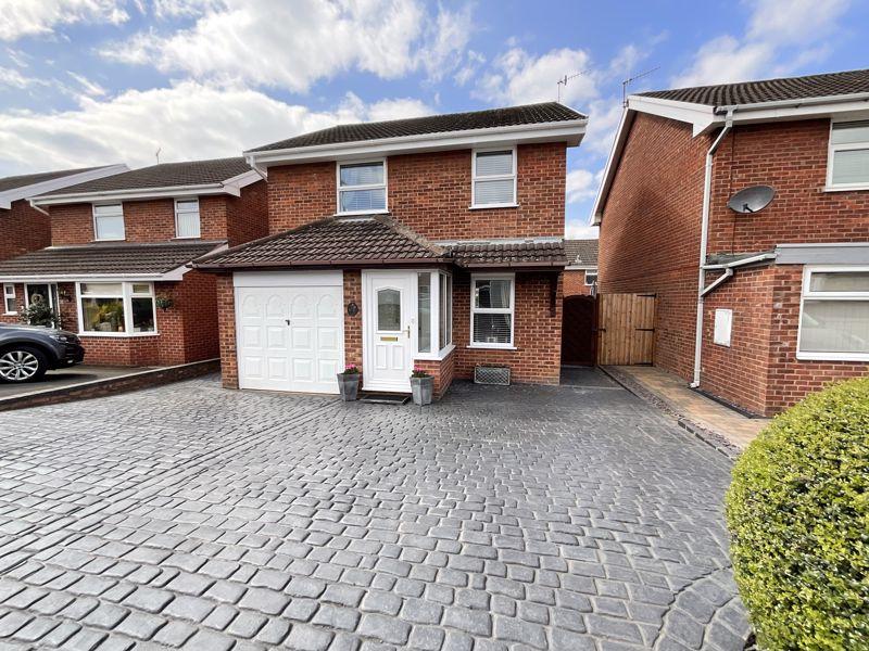 Constance Avenue, Trentham 3 bed detached house £280,000