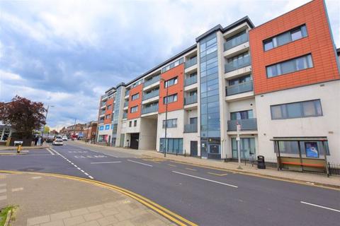 2 bedroom apartment for sale, Station Road, North Harrow