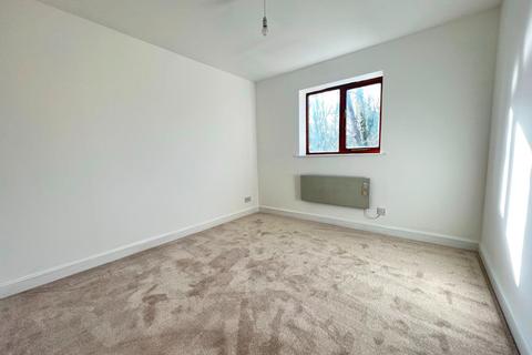 1 bedroom flat to rent, Lavender Court, Cirencester