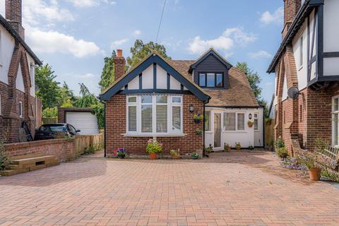 20 Highfield Close, Rough Common, Canterbury, CT2 9DX
