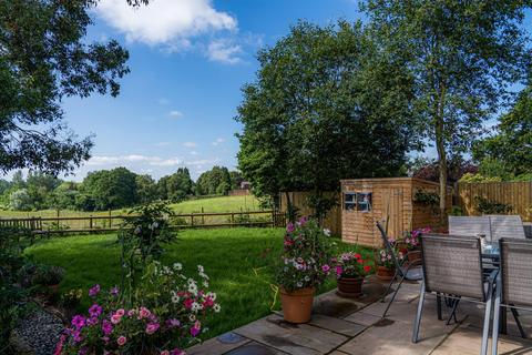 20 Highfield Close, Rough Common, Canterbury, CT2 9DX