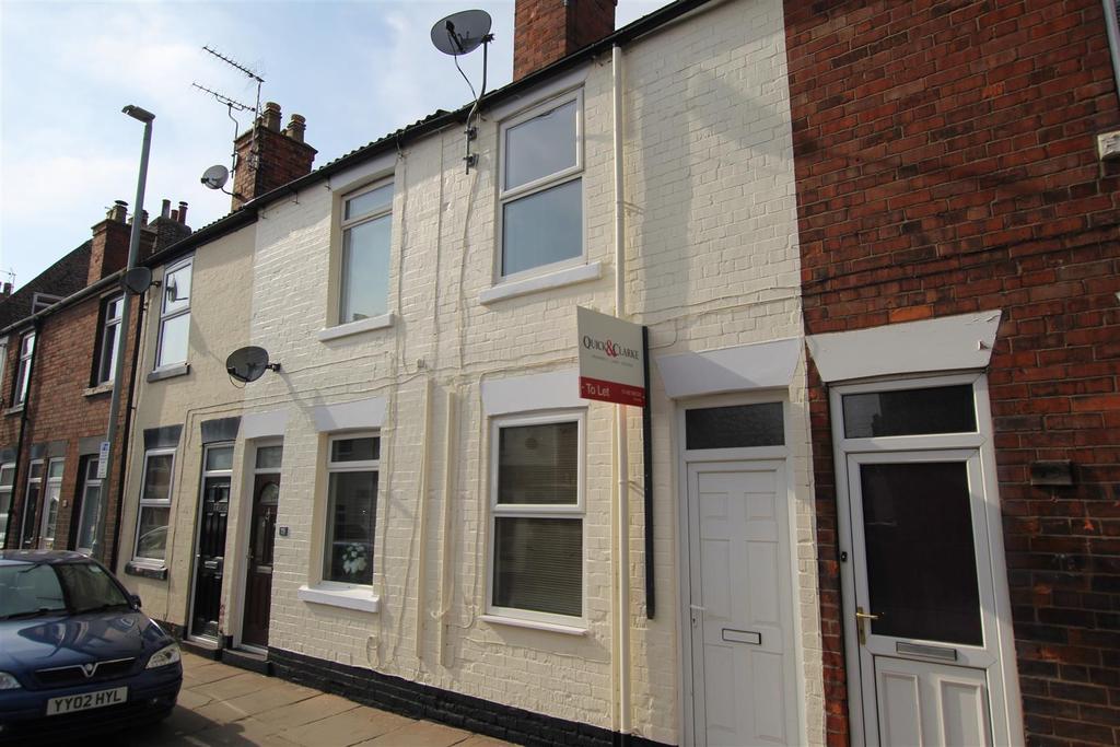 Flemingate, Beverley 2 bed house £650 pcm (£150 pw)