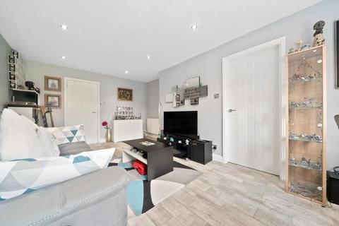 21 Coxdean, Epsom, KT18 5TH