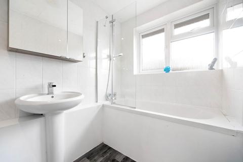 21 Coxdean, Epsom, KT18 5TH