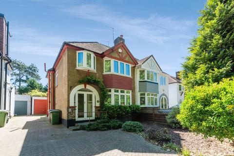 70 Worcester Park Road, Worcester Park, KT4 7QD