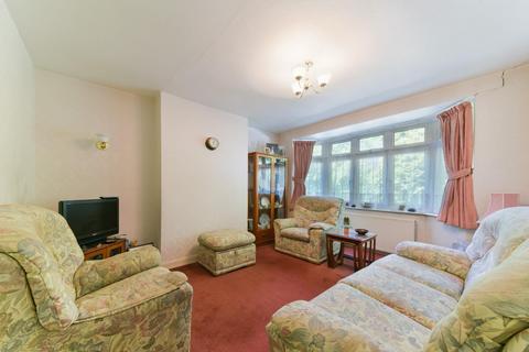 70 Worcester Park Road, Worcester Park, KT4 7QD