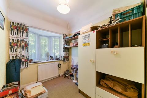 70 Worcester Park Road, Worcester Park, KT4 7QD