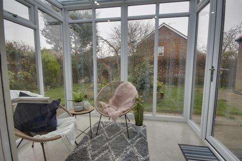 2, West End Cottages Barnards Drive, South Cave, Brough, HU15 2HL