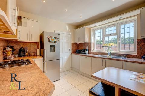 20 Showell Lane, Wolverhampton, WV4 4UA