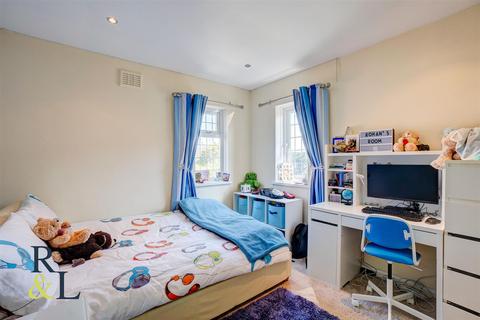 20 Showell Lane, Wolverhampton, WV4 4UA