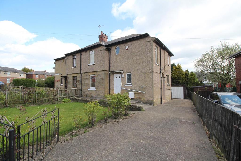 Southfield Avenue, Bradford 3 bed semidetached house £120,000