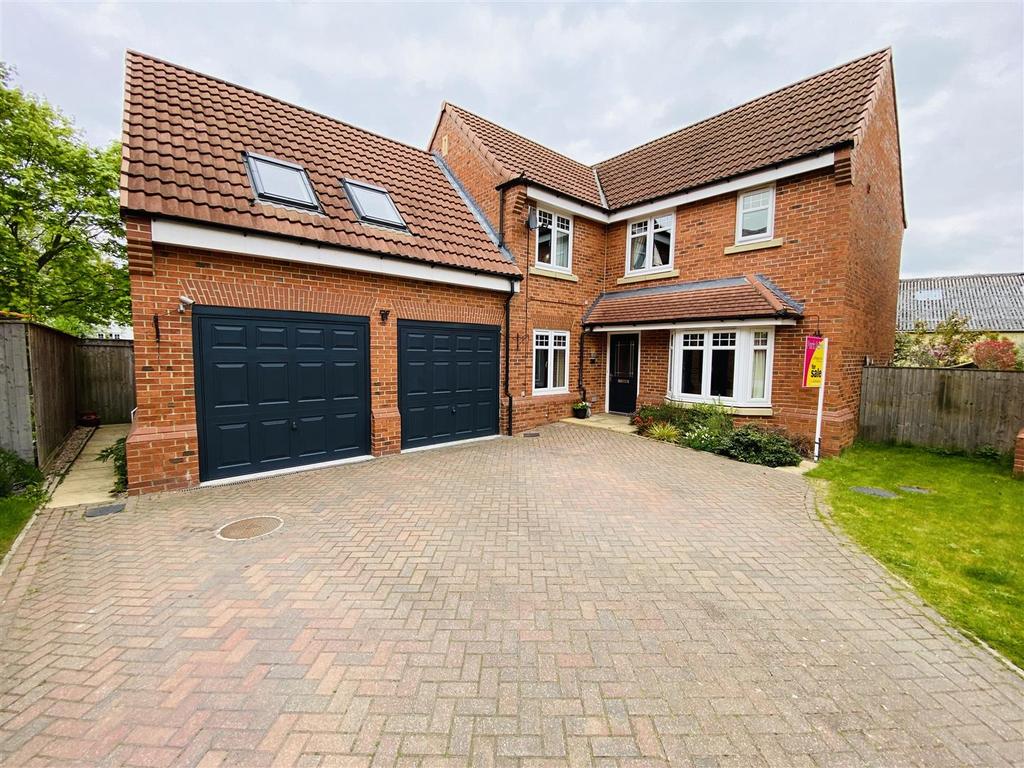 All Saints Grove, Whitley, Goole 5 bed detached house £325,000