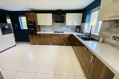 7 All Saints Grove, Whitley, Goole, DN14 0GP