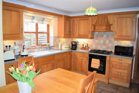 6 Applefields, Wrawby, Brigg, DN20 8GB