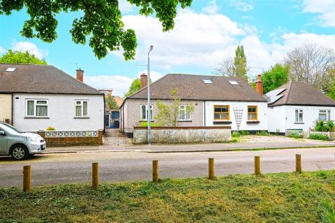 10 Cascade Road, Buckhurst Hill, IG9 6DX
