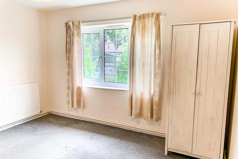 2 bedroom apartment to rent - The Ridgeway, Warwick