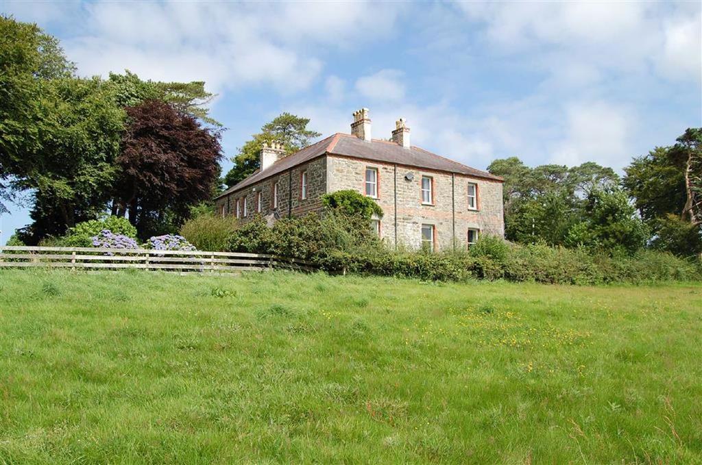 Llansadwrn, Anglesey 5 bed detached house £1,000,000
