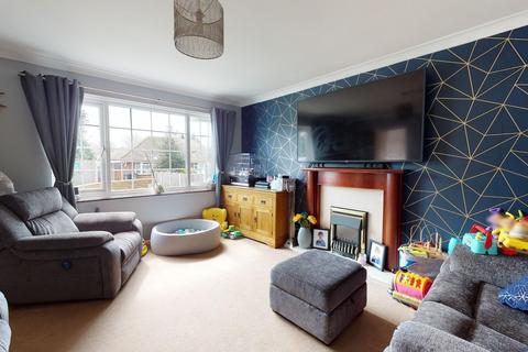 1b Augustine Road, Minster, Ramsgate, CT12 4DG