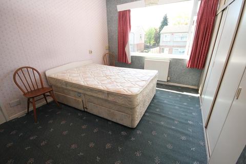 4 Strathmore Close, Bradford, BD2 3DQ