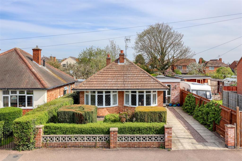 Ashleigh Drive, Loughborough 3 bed bungalow £375,000