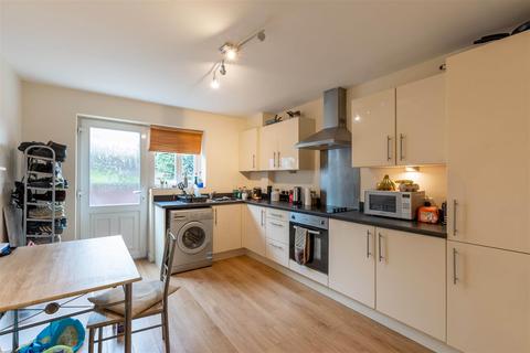 18 Fulton Road, Sheffield, S6 3JN