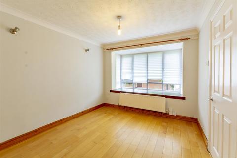 15 Avonbridge Close, Arnold, Nottingham, NG5 8DE